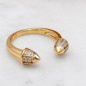 Elegant Gold-Tone Open Ring